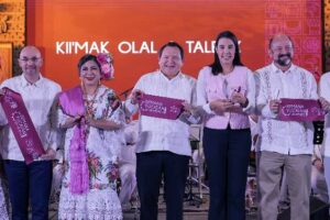 El Gobernador Joaquín Díaz Mena inaugura la Semana de Yucatán en México 