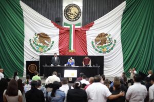 Decreta XVIII Legislatura reforma constitucional sobre personas defensoras de derechos humanos.