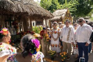 Gobierno del Renacimiento Maya impulsa la preservación de tradiciones con la Gran Muestra Estatal de Altares