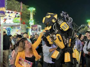 Yucatán Recibe a los Robots Gigantes en un Espectáculo Único