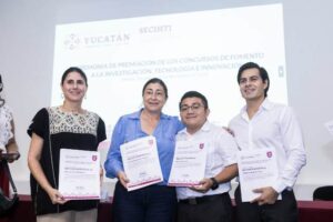 Premian la excelencia científica en Yucatán