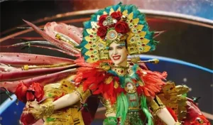 ¡Diosa! Fantasía e historia en Miss Universo con Fátima Bosch