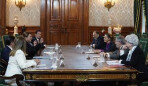 Reunión entre la presidenta de México y la presidenta de la República de Honduras