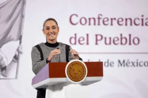 La Presidenta Claudia Sheinbaum Pardo, urge a Grupo México limpieza y reparación del río Sonora