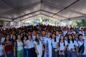 Durante la Asamblea de Educación Media Superior en el CBTIS 301 de Cancún, Claudia Sheinbaum y Mara Lezama impulsan un nuevo modelo educativo