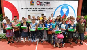 Entrega Mara Lezama Kits que cambian vidas, apoyos para pie diabético, cuidar la salud y caminar con esperanza
