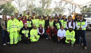 Plan Integral del Oriente del Estado de México: Presidenta cumple meta de entrega de trenes de pavimentación a 10 municipios del Edomex
