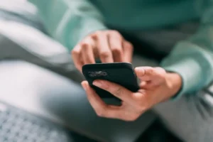 Así debes hacer el registro de tu número telefónico, si tu celular es AT&T