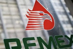 Alertan sobre fraudes en supuestas inversiones y venta de plazas en Pemex