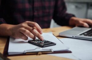 Cuesta de enero 2026 será la más difícil desde 2017: Bancos