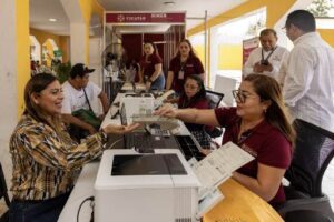 Inauguran la Ventanilla Única Estatal Móvil en Acanceh 