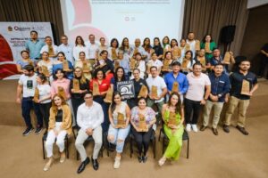 Entrega Mara Lezama distintivo “Hecho en Quintana Roo” a 100 MiPyMEs y fortalece su capacidad de comercialización