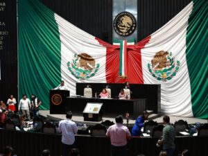 El Congreso aprueba la iniciativa de Eugenio Segura Vázquez «Gino Segura» para fortalecer el derecho a la vivienda digna en Quintana Roo