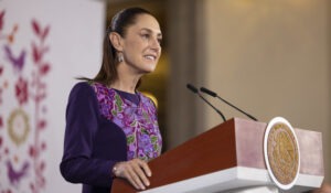 Presidenta Claudia Sheinbaum resalta que inflación está contenida y se trabaja en beneficio de la economía de las familias mexicanas