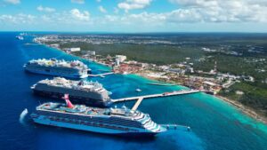Cozumel mantiene su crecimiento sostenido en arribo de cruceros y movilidad de pasajeros: APIQROO