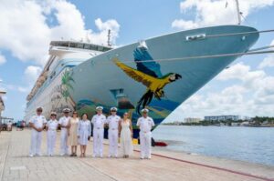 Arriba por primera vez a Cozumel el crucero “Margaritaville at Sea Paradise” con más de mil 300 pasajeros