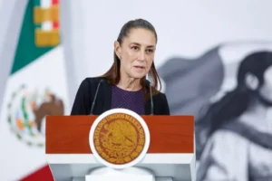 La Presidenta, Claudia Sheinbaum Pardo, confirma que Rocha está en Sinaloa; descarta su extracción por EEUU