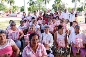 Prótesis y brassieres ortopédicos devuelven bienestar y confianza a mujeres de Chetumal: Mara Lezama