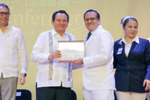 Enfermeras y enfermeros, columna vertebral del sistema de salud de Yucatán