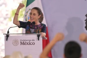La Presidenta Claudia Sheinbaum entrega obras obras de protección contra inundaciones al norte de Veracruz