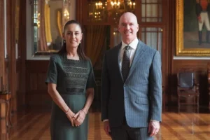 La Presidenta Claudia Sheinbaum y cofundador de Andreessen Horowitz destacan economía de México