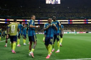 Colombia vence a Uzbekistán y toma el liderato del Grupo K