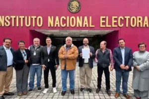 INE entrega a Sociedades de PAZ y Somos México constancias que oficializan su registro como partidos políticos 