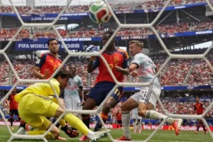 España clasifica a semifinales: elimina a Bélgica tras un error de Lammens 