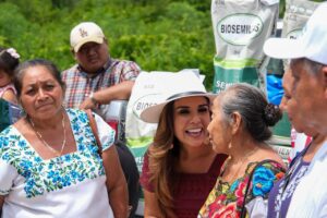 Entrega Mara Lezama en José María Morelos semillas mejoradas para fortalecer a las familias del campo en Quintana Roo
