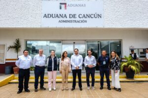 Supervisan Mara Lezama y titular de Aduanas avances para continuar con la agilización de atención a pasajeros en el Aeropuerto de Cancún