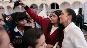 Presidenta Claudia Sheinbaum anuncia Beca Gertrudis Bocanegra para estudiantes de universidades públicas en Zacatecas
