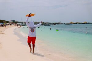 Protección Civil de Isla Mujeres emite recomendaciones para disfrutar unas vacaciones seguras