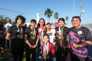 Abre la puerta Mara Lezama para que Chetumal entre a la élite del atletismo con la primera pista con certificación internacional de la Península