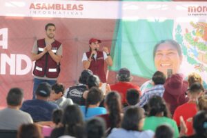 Con cariño y respaldo, cancunenses reciben a Ana Paty Peralta en la Supermanzana 227