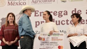 El objetivo es que vivan bien: presidenta entrega programas de Producción y Fertilizantes para el Bienestar a cañeros de Morelos