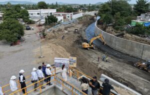En Acapulco, Guerrero, presidenta Sheinbaum supervisa red de saneamiento; avanza inversión de 8 mil mdp