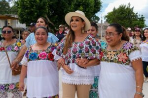 Inaugura Mara Lezama el renovado parque de Señor en Felipe Carrillo Puerto para fortalecer el tejido social (+Vídeo)