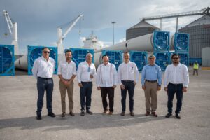 Arriban a Progreso componentes para el Parque Eólico Tizimín II, con inversión de 2,600 millones de pesos y mil empleos (+Vídeo)