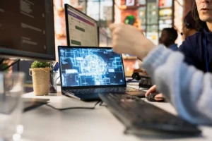 Cerca de 3 millones de empleos en México tienen una exposición media o alta a la IA
