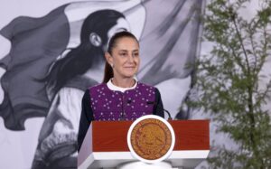La Presidenta de México Claudia Sheinbaum califica de exagerada la solicitud de 15 mil mdp adicionales del INE para las elecciones de 2027
