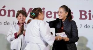 Es en la Cuarta Transformación cuando más se reconoce a las mujeres: Presidenta Claudia Sheinbaum Pardo entrega tarjetas de la Pensión Mujeres Bienestar en Edomex