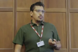 Experto en ciberseguridad aboga por automatizar la IA ¿Para que?
