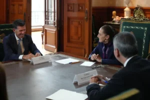 La Presidenta Claudia Sheinbaum dialoga con presidente de Goldman Sachs sobre inversión en México