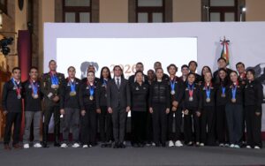 Presidenta Claudia Sheinbaum Pardo, felicita a atletas por histórica participación en Juegos de Centroamericanos y del Caribe