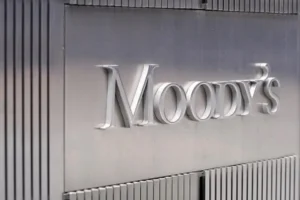 Moody’s calcula que México requiere un ajuste fiscal equivalente al 2.4% del PIB