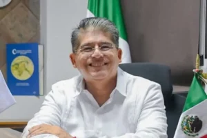 Autoridades intentan detener a alcalde de Paraíso, Tabasco; y se escapa
