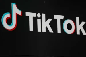 TikTok pagará 400 millones para resolver demanda por violar la privacidad de niños en EEUU