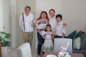 Coordinación con el Gobierno de México impulsa 10 mil viviendas con certeza patrimonial en Yucatán (+Vídeo)