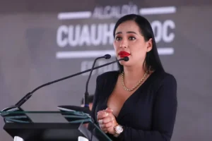 Inhabilitan a Sandra Cuevas de ocupar cargos públicos