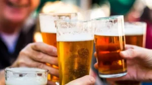 Morena descarta aumento al IEPS en cerveza y productos con sodio
